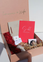 Load image into Gallery viewer, Luxury Sikh Bridal Essentials Box
