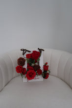 Load image into Gallery viewer, Rose basket

