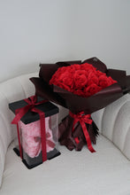Load image into Gallery viewer, Rose bouquet &amp; Rose Bear Package
