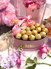 Load image into Gallery viewer, Small heart shaped rose &amp; ferrero rocher box
